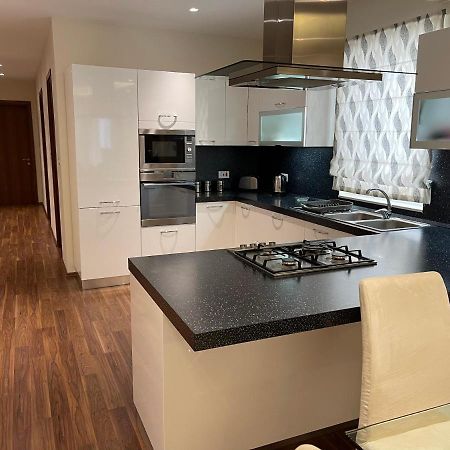 Modern Finished Apartment With Natural Light San Pawl il-Baħar Eksteriør billede